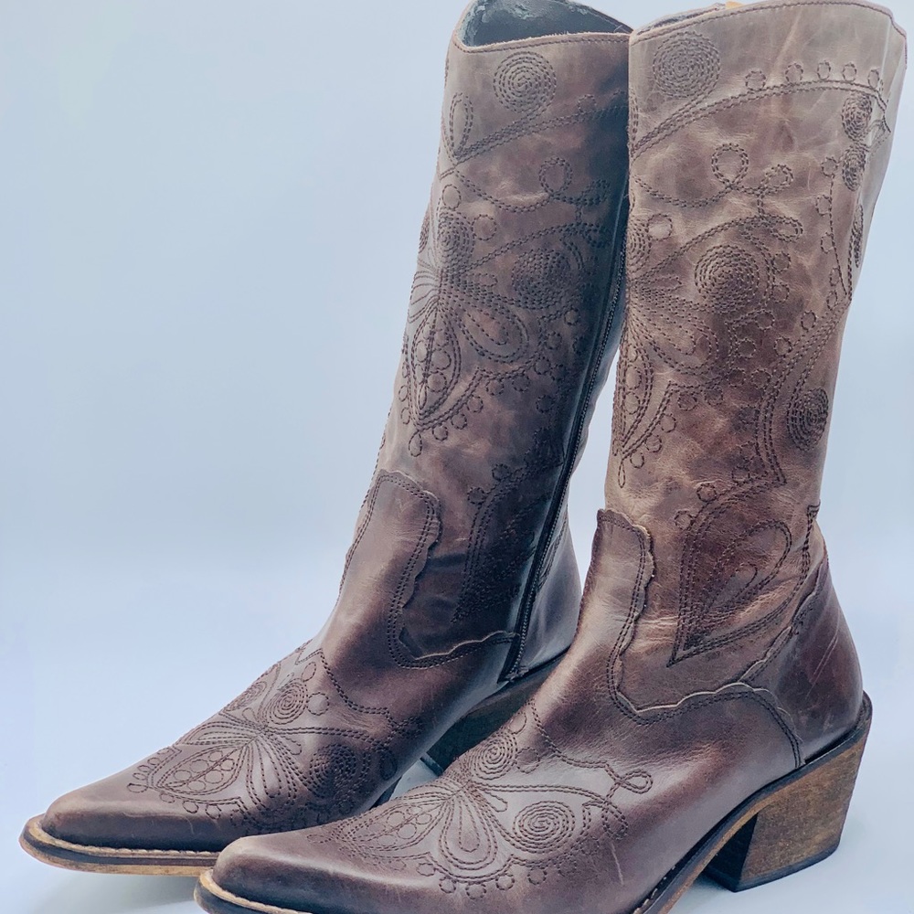 Aldo brown leather cowboy boots